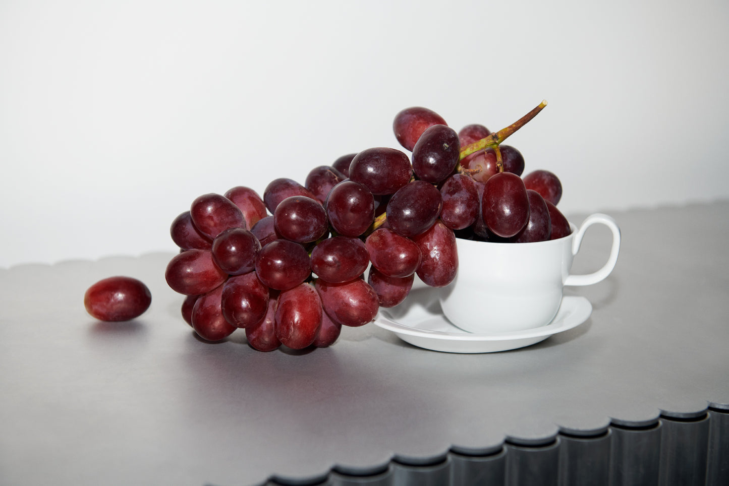 1616/ arita japan CMA Soft Cup Handle White