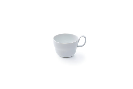 1616/ arita japan CMA Soft Cup Handle White