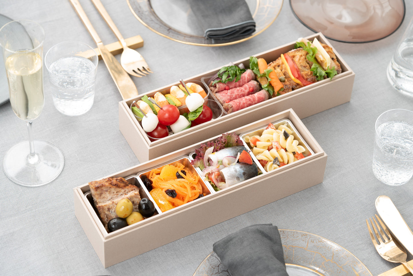 UTSUWA　ロング　(40入)　紙容器　本体　¥523.6/個