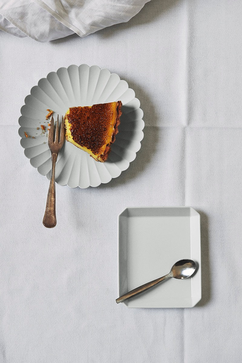 1616 / arita japan TY Palace Plate Grey 220 / 160 / 110